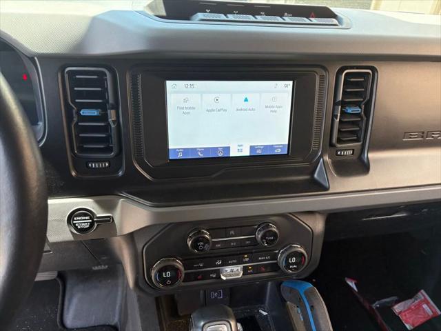 Photo of 2023 OXFORD WHITE Ford Bronco