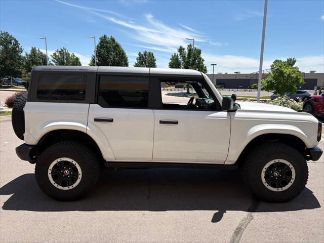 Photo of 2023 OXFORD WHITE Ford Bronco