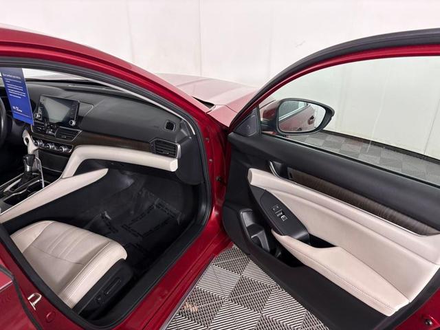Photo of 2018 Red Metallic Honda Accord