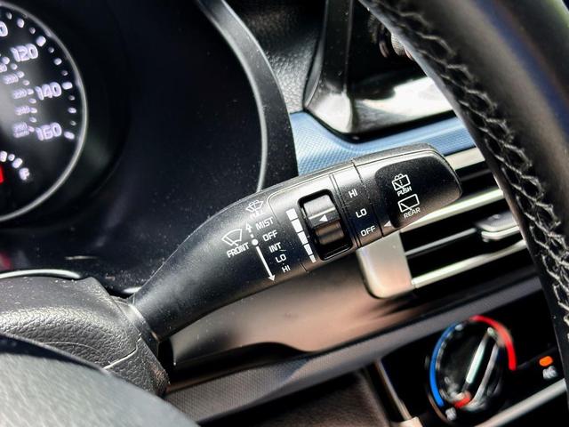 Photo of 2021 Steel Gray Kia Seltos