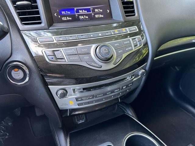 Photo of 2020 Majestic White INFINITI QX60
