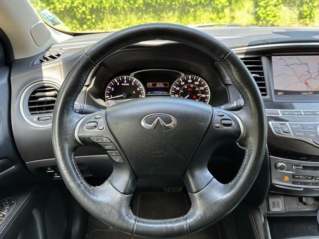 Photo of 2020 Majestic White INFINITI QX60