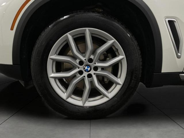 Photo of 2022  BMW X5