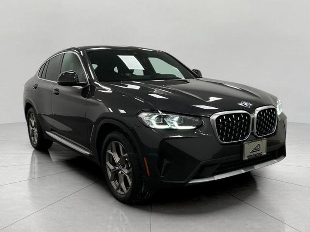 2022 BMW X4