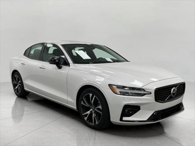 2025 Volvo S60
