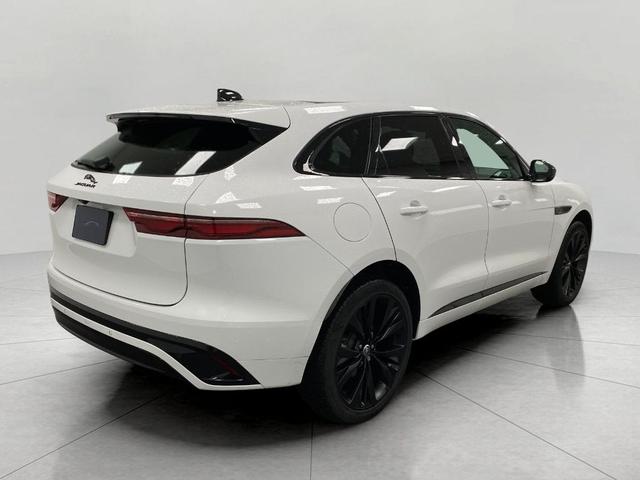 Photo of 2025 Fuji White Jaguar F-PACE