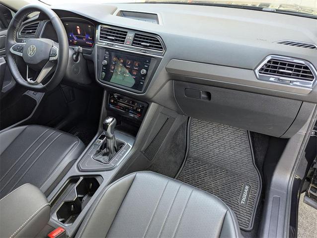 Photo of 2024 Deep Black Volkswagen Tiguan