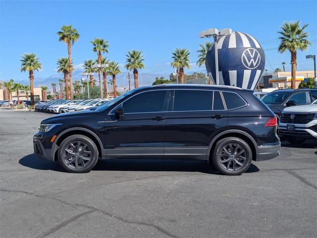 Photo of 2024 Deep Black Volkswagen Tiguan