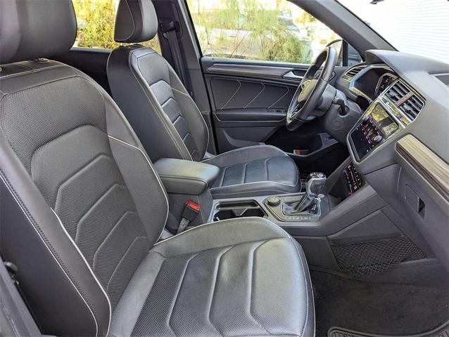 Photo of 2022 Platinum Gray Metallic Volkswagen Tiguan