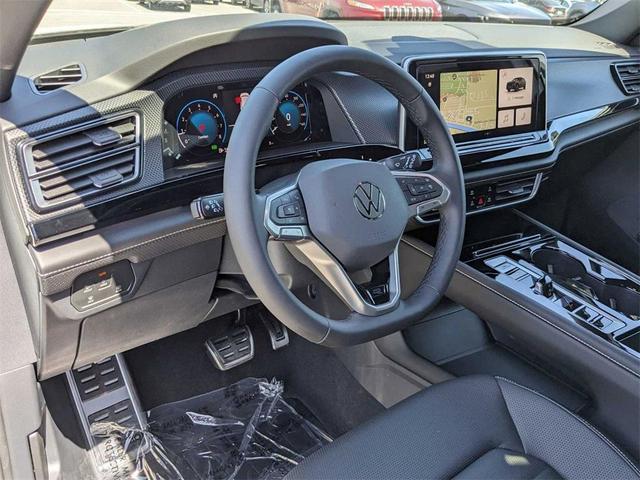 Photo of 2024 Opal White Pearl Volkswagen Atlas Cross Sport