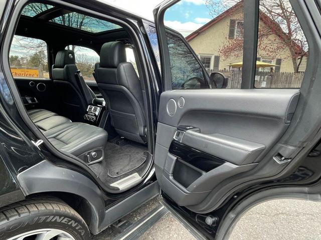 Photo of 2016 BLACK Land Rover Range Rover