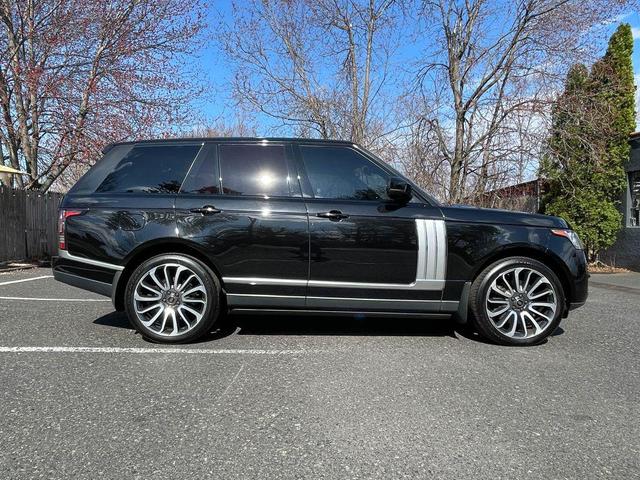 Photo of 2016 BLACK Land Rover Range Rover