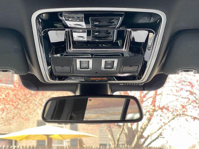 Photo of 2016 BLACK Land Rover Range Rover