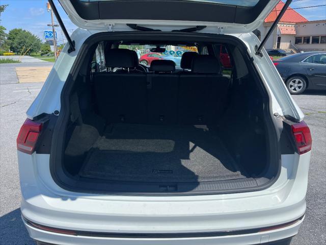 Photo of 2021 PURE WHITE Volkswagen Tiguan