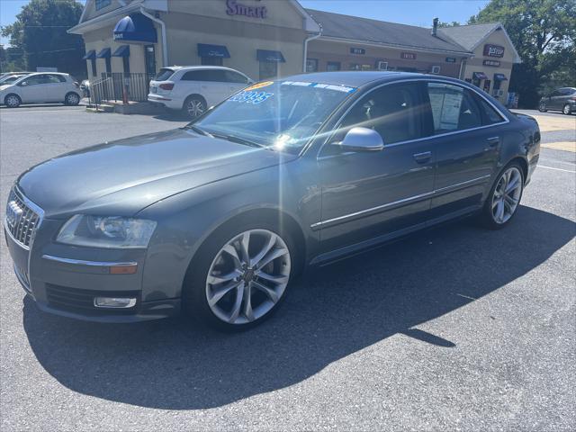 2008 Audi S8