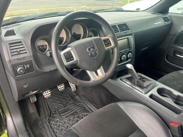 Photo of 2014 GRANITE CRYSTAL MET CC Dodge Challenger