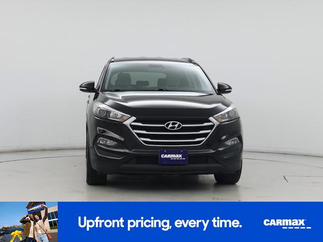 Photo of 2018 Black Hyundai TUCSON