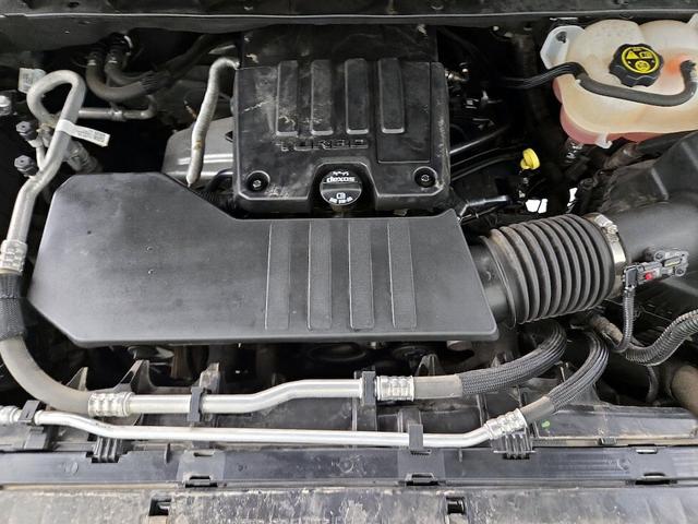Photo of 2022 Gray Chevrolet Silverado 1500