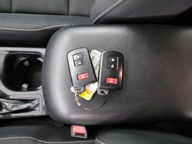 Photo of 2018 Black Toyota RAV4