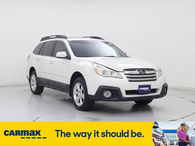 Photo of 2014 White Subaru Outback