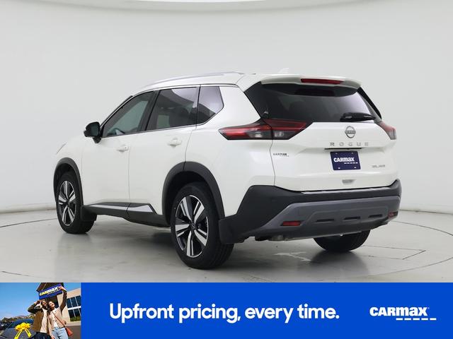 Photo of 2023 White Nissan Rogue
