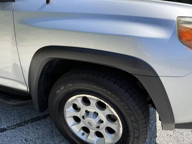 Photo of 2010 Silver Toyota 4Runner