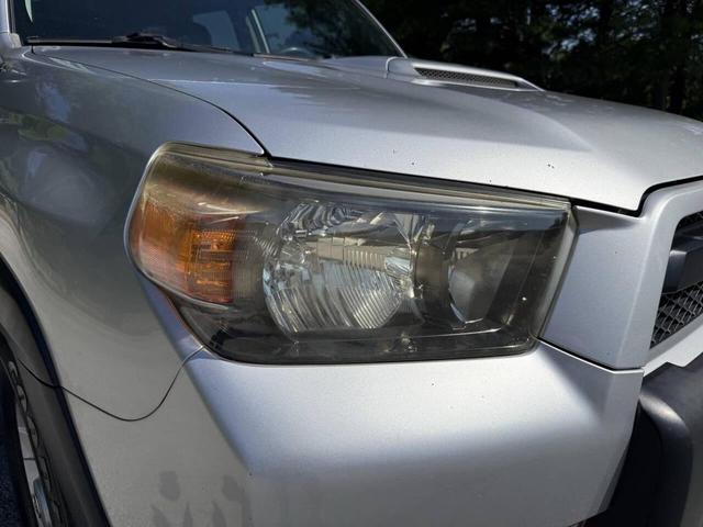 Photo of 2010 Silver Toyota 4Runner
