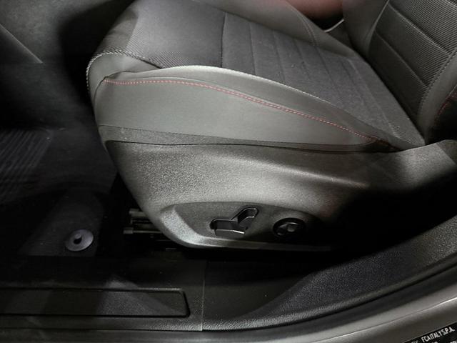 Photo of 2024 Gray Cray Dodge Hornet