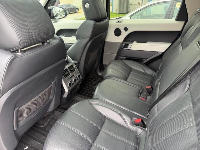 Photo of 2014 Fuji White Land Rover Range Rover Sport