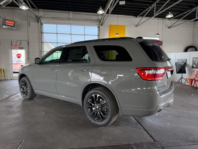 Photo of 2025 Destroyer Gray Clearcoat Dodge Durango