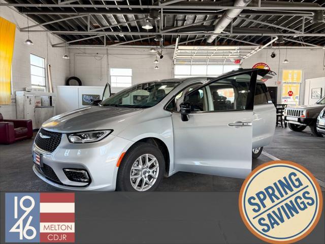 2024 Chrysler Pacifica
