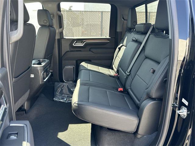 Photo of 2025 Onyx Black GMC Sierra 2500