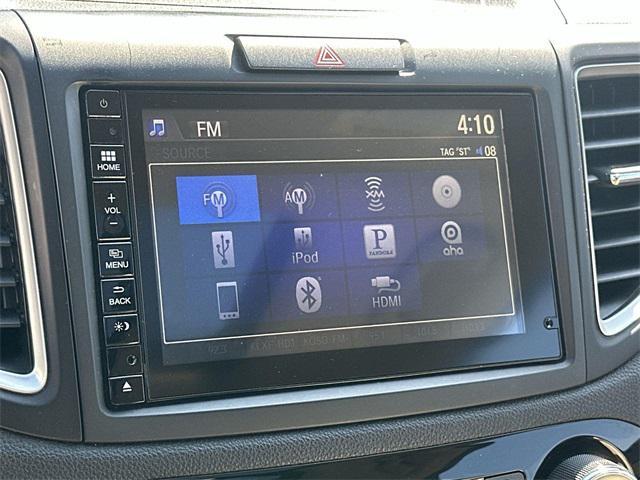 Photo of 2016 White Diamond Pearl Honda CR-V