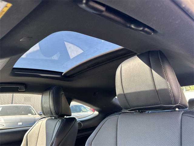 Photo of 2022 Ultra White Lexus RC 350