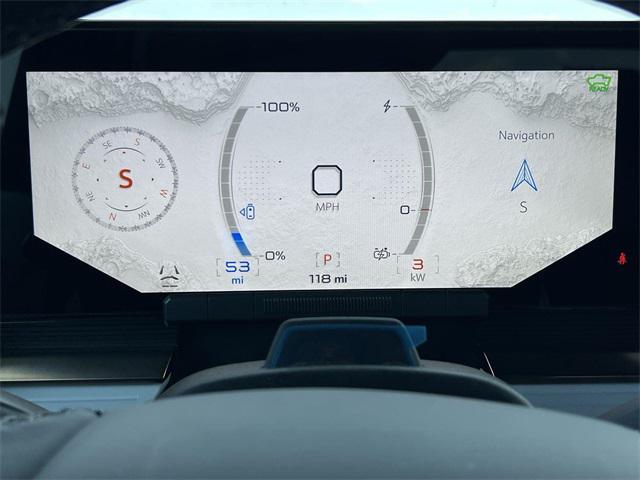 Photo of 2025 Interstellar White GMC HUMMER EV Pickup