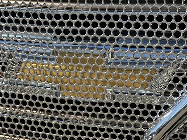 Photo of 2023 White Chevrolet Silverado 3500
