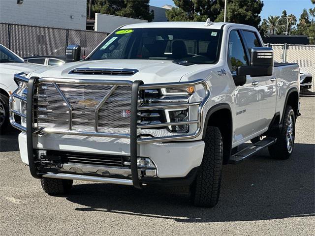 Photo of 2023 White Chevrolet Silverado 3500