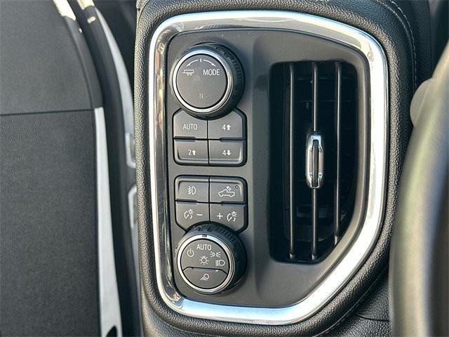 Photo of 2023 White Chevrolet Silverado 3500