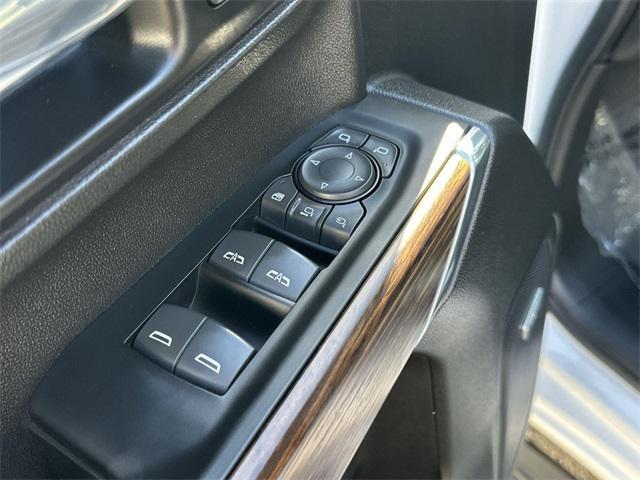 Photo of 2023 White Chevrolet Silverado 3500