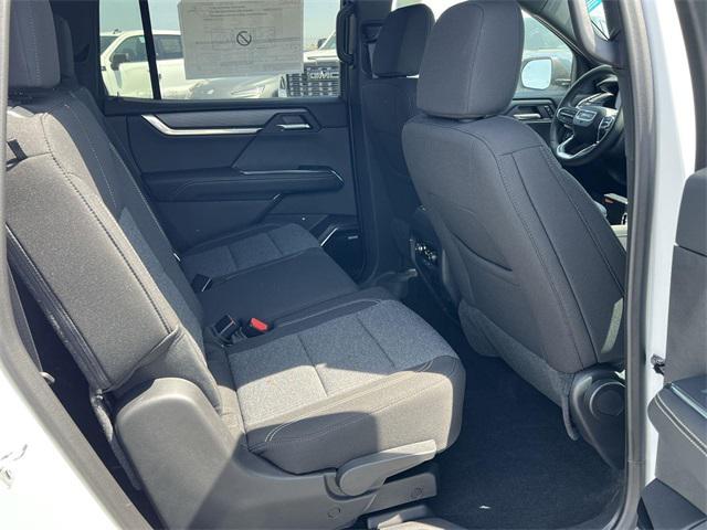 Photo of 2025 Summit White GMC Acadia