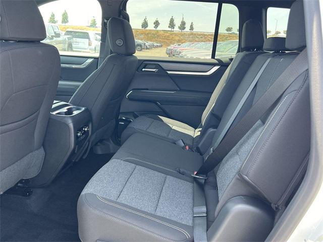 Photo of 2025 Summit White GMC Acadia