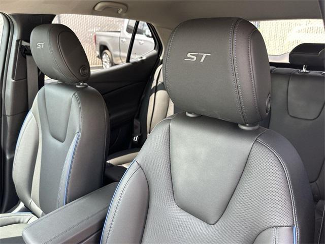 Photo of 2025 Ebony Twilight Metallic Buick Encore GX