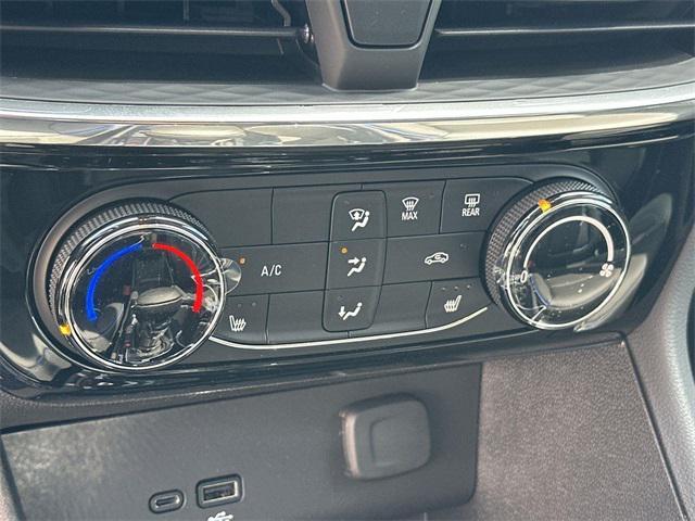 Photo of 2025 Ebony Twilight Metallic Buick Encore GX