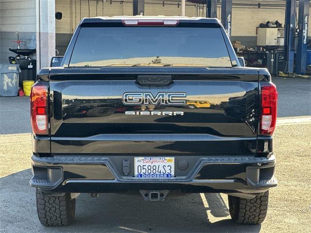 Photo of 2022 Onyx Black GMC Sierra 1500