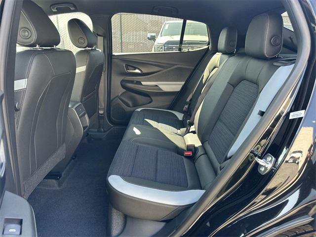 Photo of 2025 Ebony Twilight Metallic Buick Envista