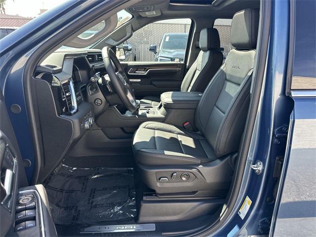 Photo of 2025 Downpour Met GMC Sierra 1500