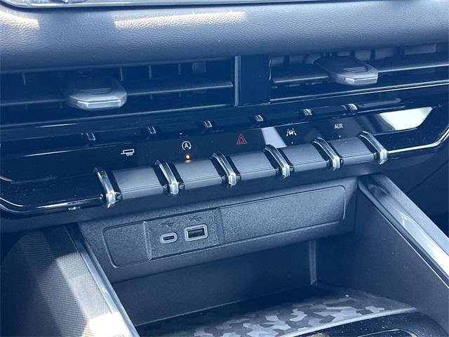 Photo of 2025 Sterling GMC Canyon