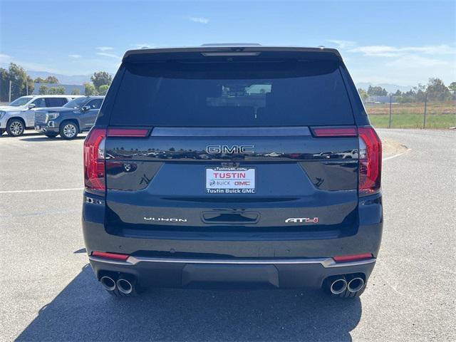 Photo of 2025 Onyx Black GMC Yukon