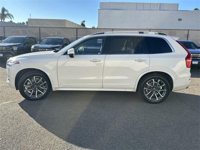 Photo of 2019 Ice White Volvo XC90