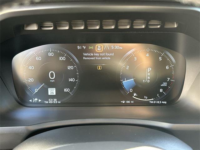 Photo of 2019 Ice White Volvo XC90